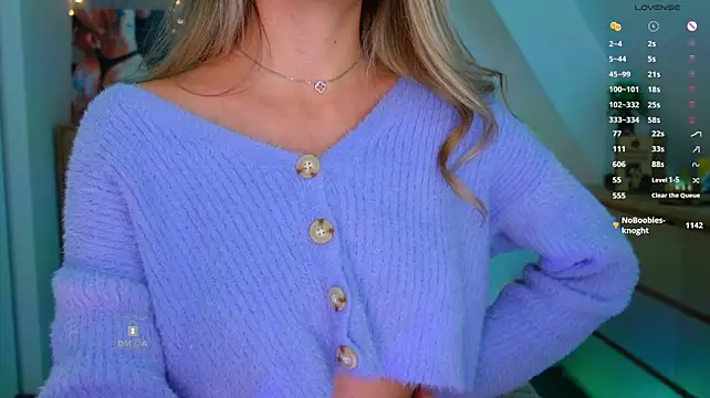 _Sweetcams_ élő XXX-chatje