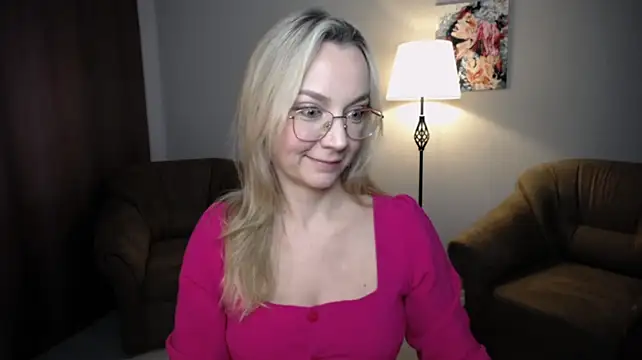 XXX chat uživo modela Ava_Elior