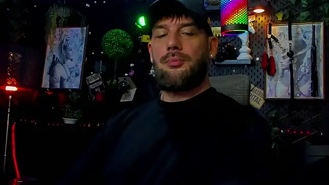 LexHardy 现场XXX聊天