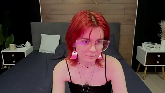 Avrora_Vance Obrolan Langsung XXX