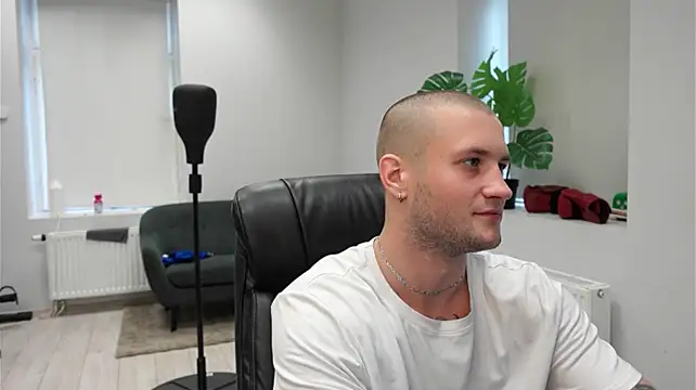 Živý XXX chat Igor_Wilde