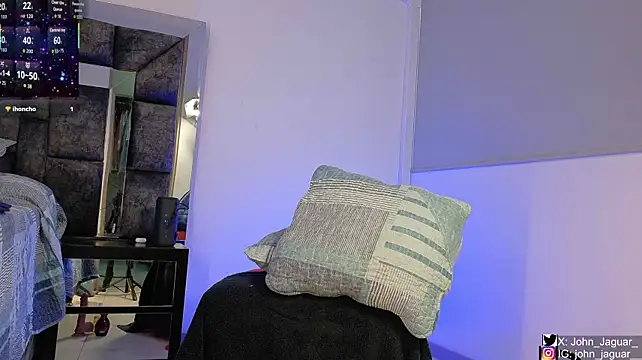 johnjaguar1_'s Live XXX Chat