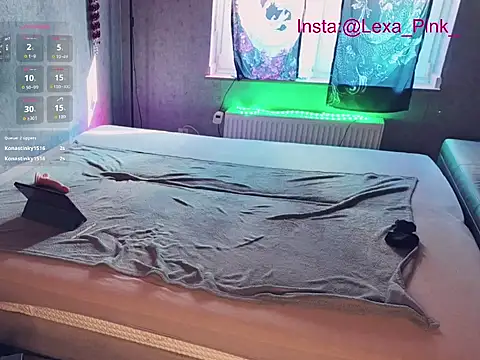 LexaPink live XXX chat
