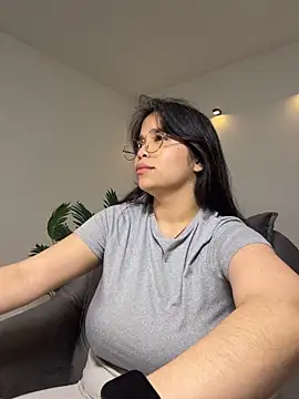 Czat XXX na żywo – tati_reyess
