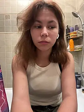 KiraWirt's Live XXX Chat