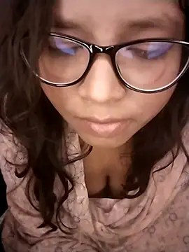 Chat XXX en directo de cutie_ji