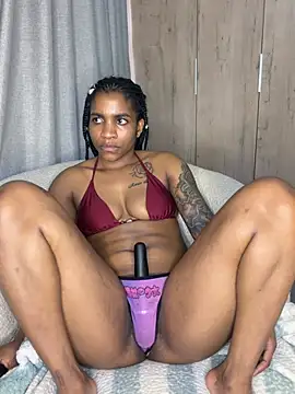Chat XXX en directo de Milkypucy
