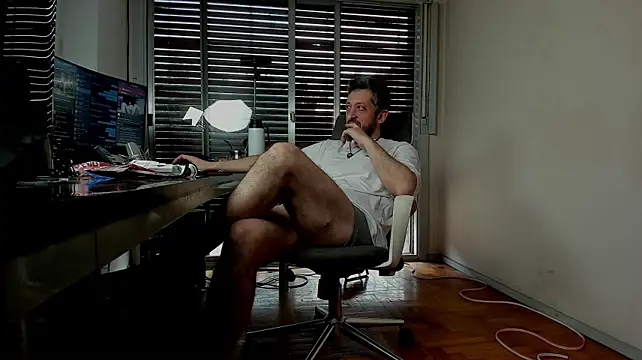 Chat XXX en directo de DiositoHerus