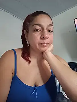 Tumilf's Live XXX Chat