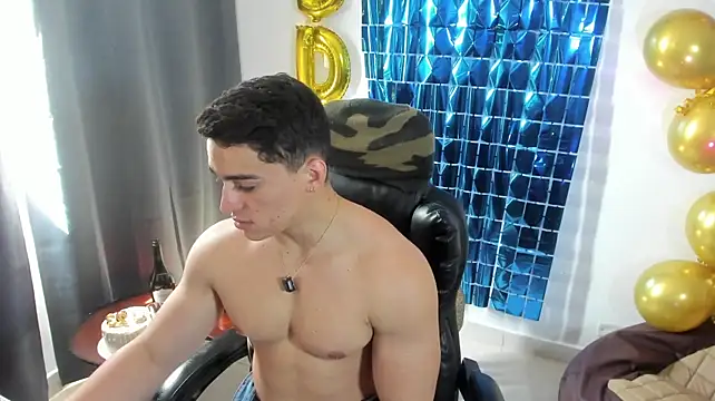 Enzo_Vega Live XXX-Chat