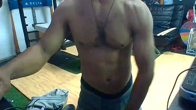 TheGoldenBoldy321 XXX чат на живо