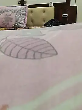 Realcumshow লাইভ XXX চ্যাট