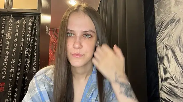 MayeRutley Chat XXX live