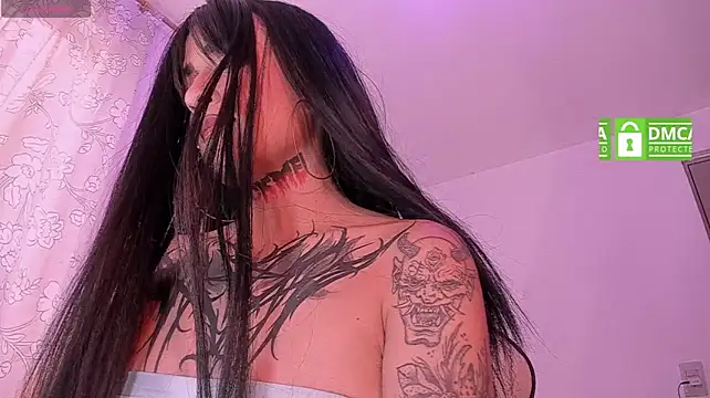 sarah_benjjaminn Chat XXX live