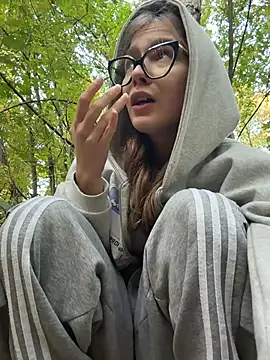 MilliWish Adlı Modelin Canlı XXX Sohbeti