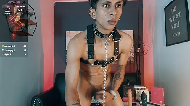 Maximoking26 – Naživo XXX chat