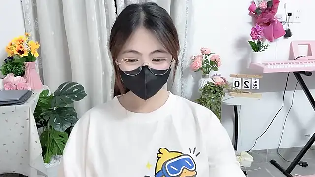 MIJ-Uwuu's Live XXX Chat