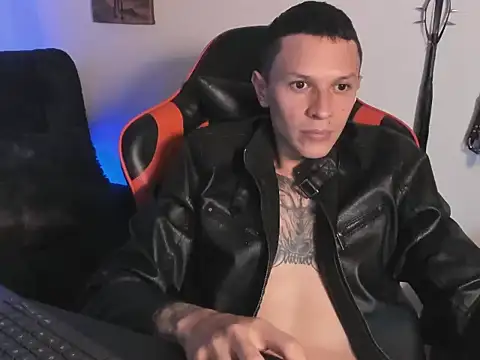 Masterdave7 现场XXX聊天