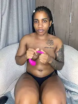 Chat XXX en directo de Milkypucy