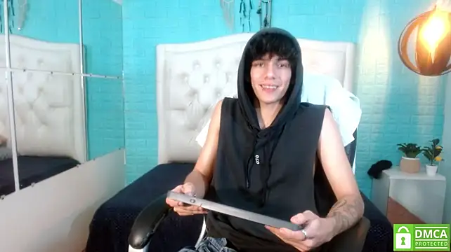 Chat XXX en directo de AmethystShadow17