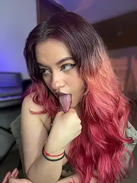 Chat XXX en directo de NikkiNix