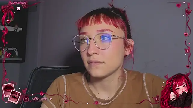 Chat XXX en directo de NickiYoung