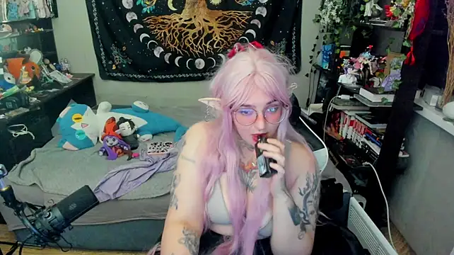 Chat XXX en directo de crystal_musee