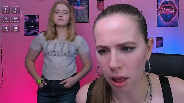 Chat XXX en directo de selena_hush_
