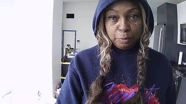 MSweetLindaParks Show in webcam