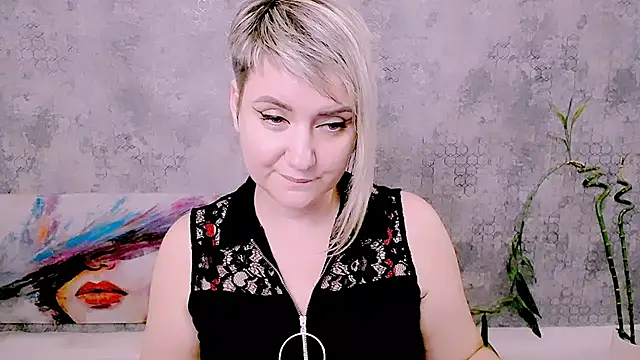 Chat XXX en directo de Djullia