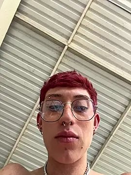 Chat +18 de SweetDareX ao vivo
