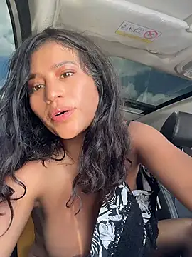 Chat XXX en directo de sexi_noemi