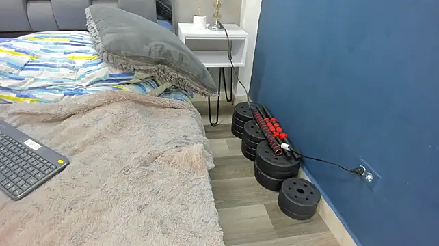 Charlie___Muskn Webbikameraesitys