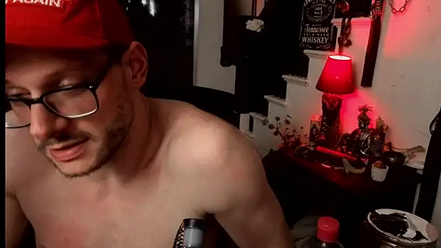 MasterDaddyCool's Live XXX Chat