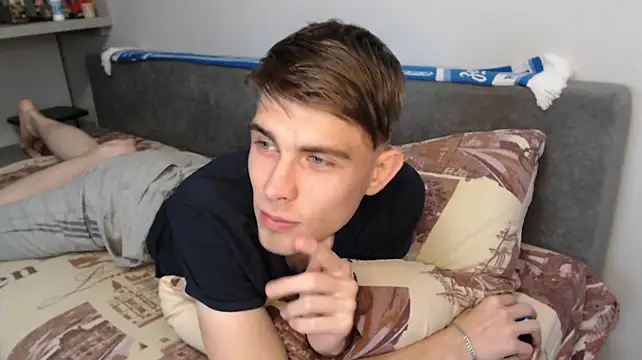 Student_Oliver লাইভ XXX চ্যাট