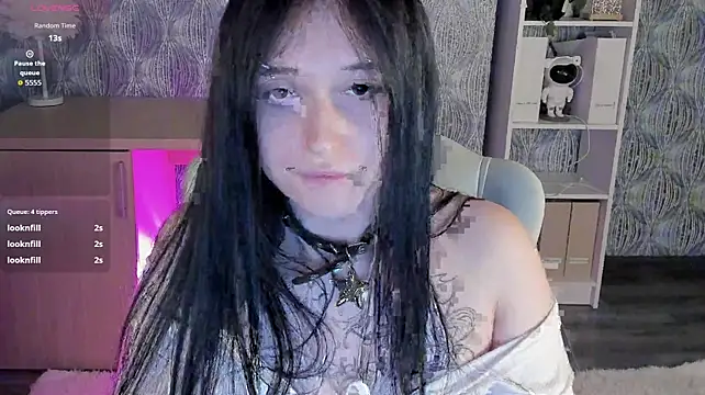 Emma-Blissa's Live XXX Chat