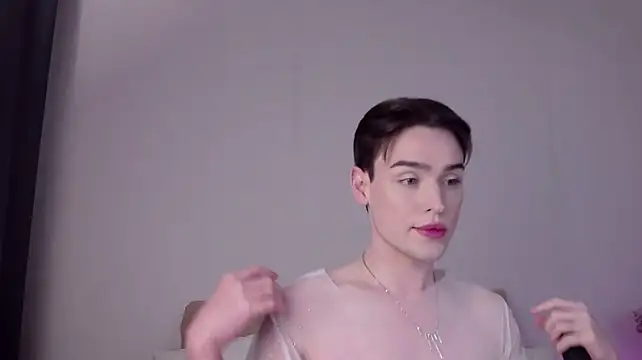 RobbyCharmingのライブXXXチャット