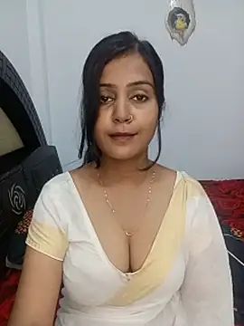 Miss-Riyasingh Adlı Modelin Canlı XXX Sohbeti