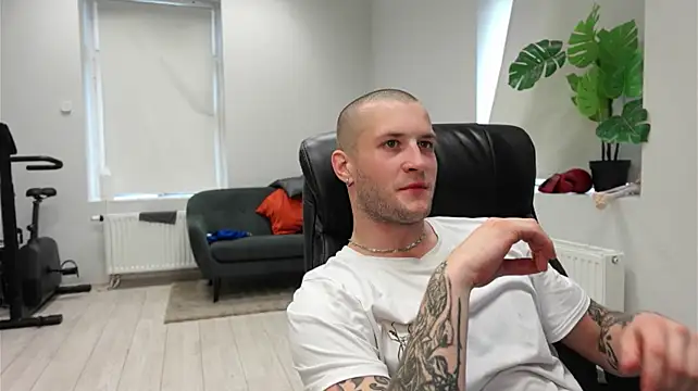 Živý XXX chat Igor_Wilde