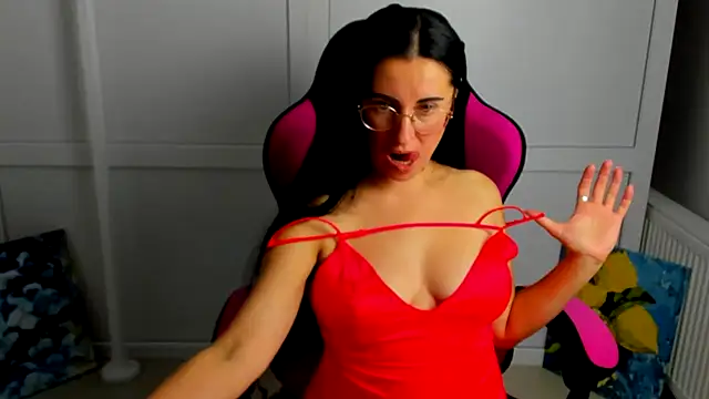 Chatroom XXX en direct de ChloeVibee