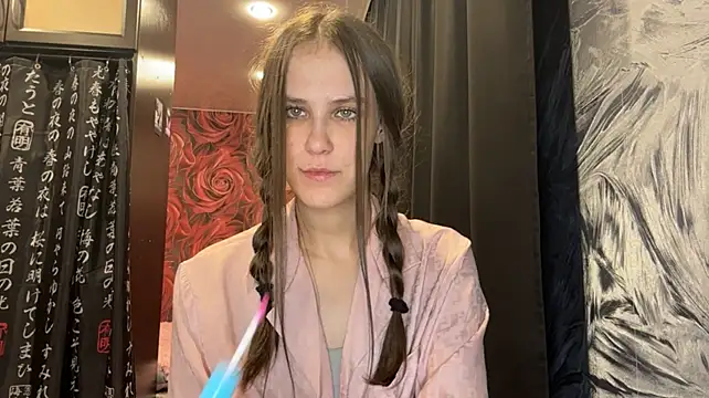 MayeRutley Chat XXX live