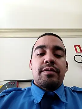morenogostoso29 XXX чат на живо