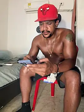 bigdick211292 Chat XXX live