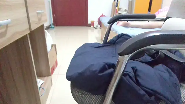 huzi518 现场XXX聊天