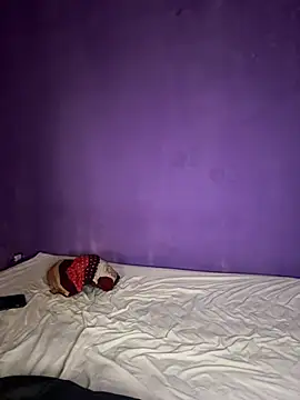 chucky_karla Adlı Modelin Canlı XXX Sohbeti