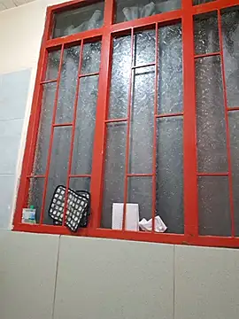 Zaralu_'s Live XXX Chat