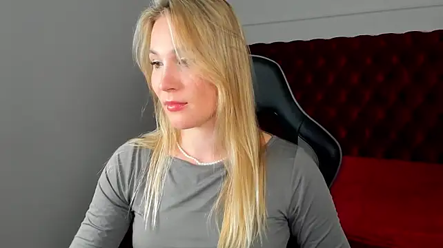 Chatroom XXX en direct de ElaraVoltage