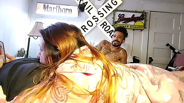 fordomatic2: διαδικτυακό σόου στην κάμερα