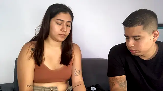 XXX chat uživo modela miaftmax