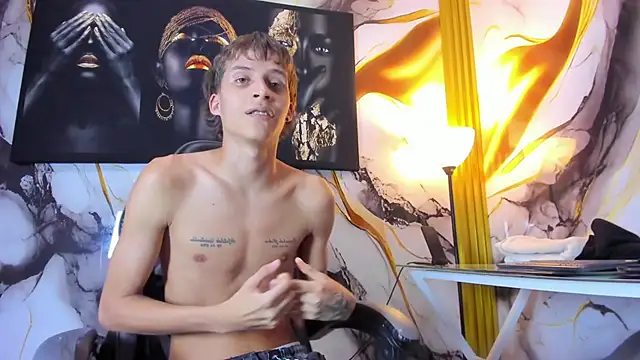 mono_blonde 即時 XXX 聊天